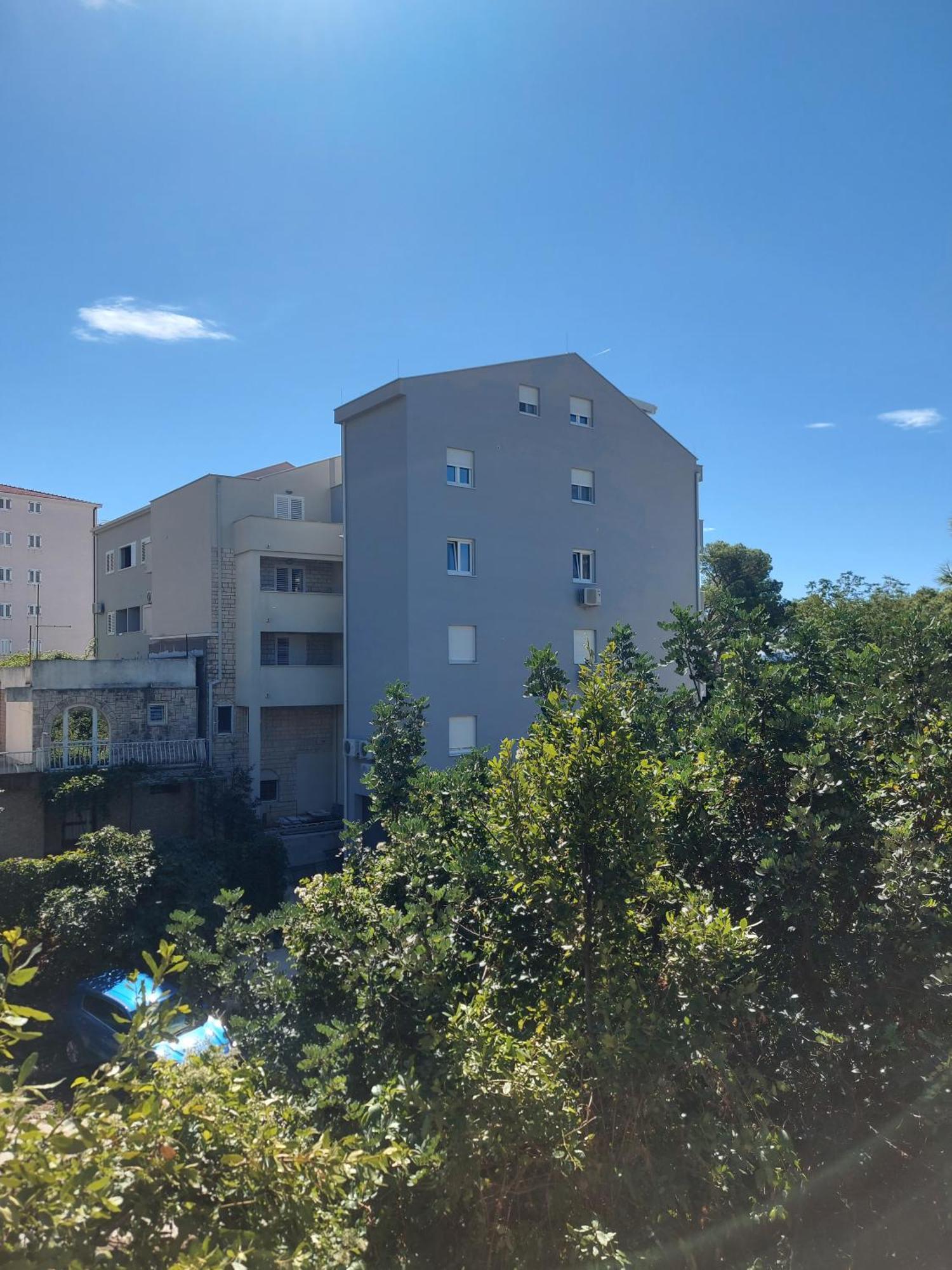 Apartmani Neva Макарска Екстериор снимка