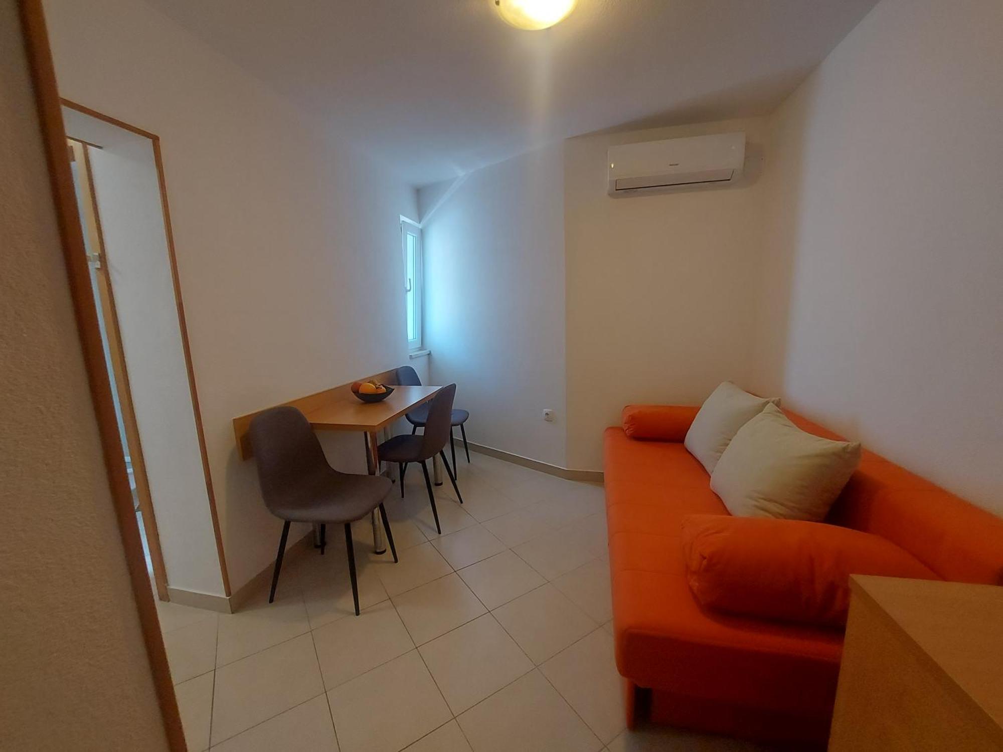 Apartmani Neva Макарска Екстериор снимка